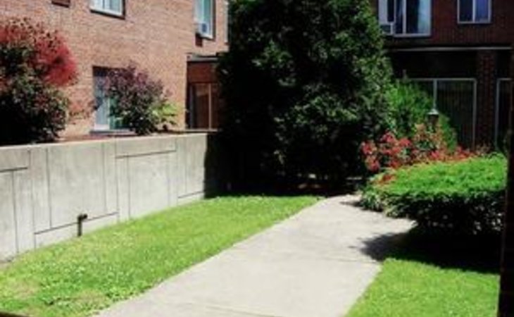 boulevard-manor-48207-1380937_2