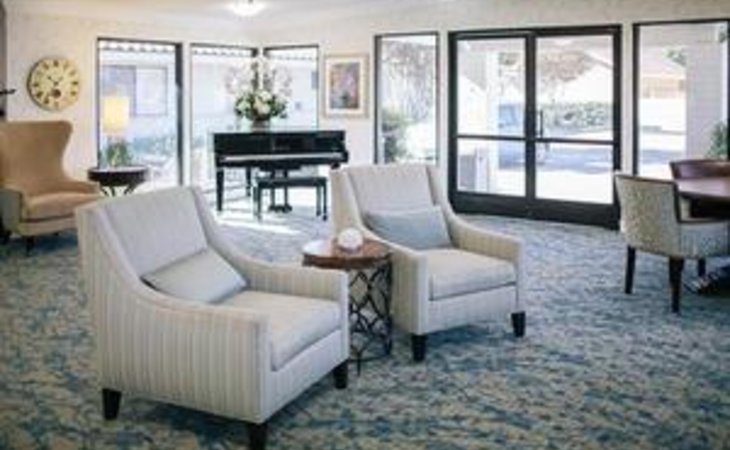 valencia-gardens-health-care-center-92506-1380959_3