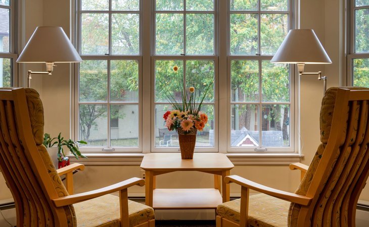 scandinavian-living-center-02465-1385252_3