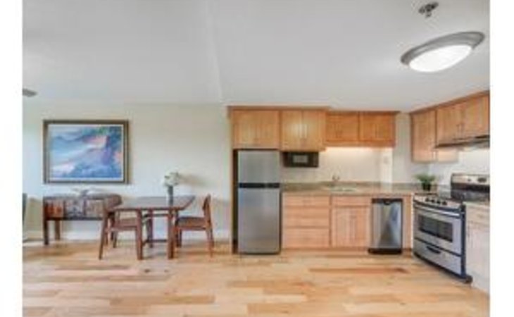 holladay-park-plaza-97232-1390472_20