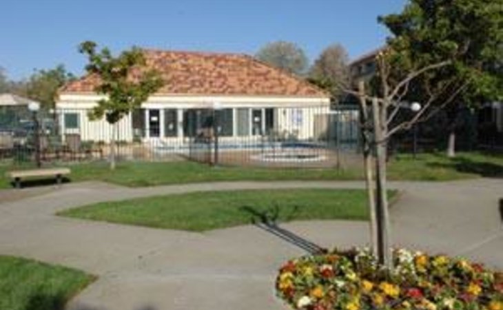 somerset-apartments-a-55-community-94509-1391471_3