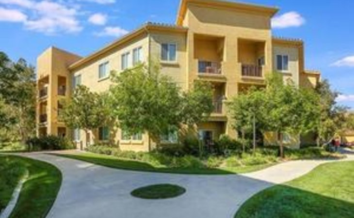 tesoro-apartments-91326