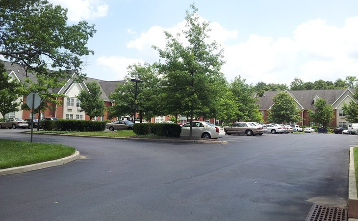 mccorristin-square-08610-1391782_3