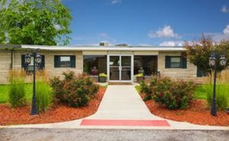 taylorville-skilled-nursing-and-rehab-62568-13985_1