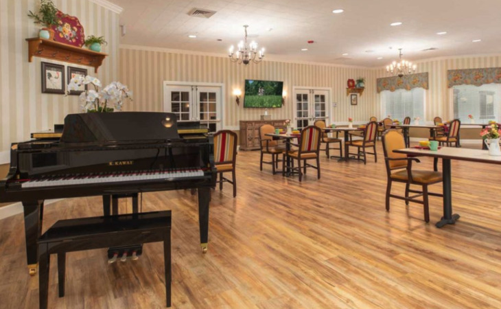 lakeview-memory-care-community-60108-1412839_5
