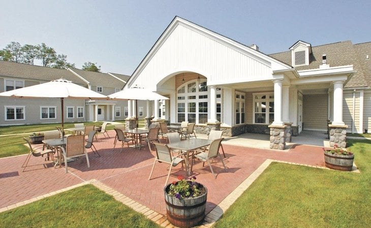 yorktown-assisted-living-10567