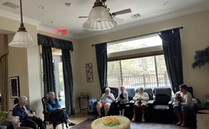 mountain-cove-luxury-senior-care-85086-1418625_7