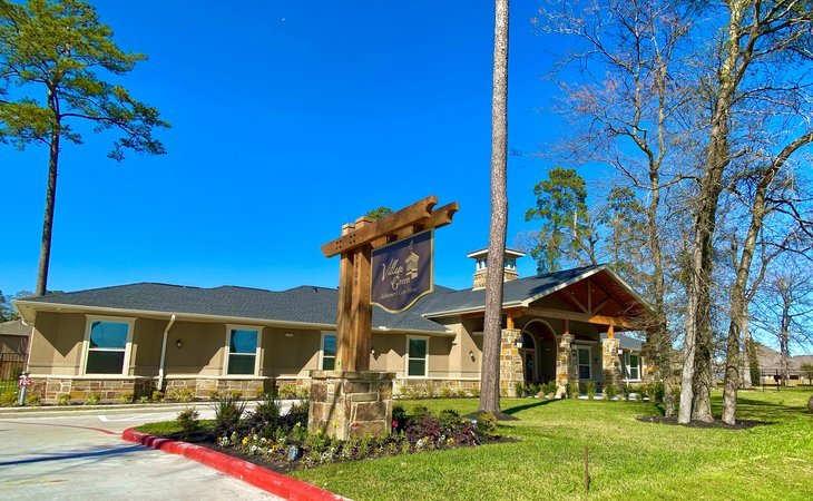 village-green-alzheimer-s-care-home-77389