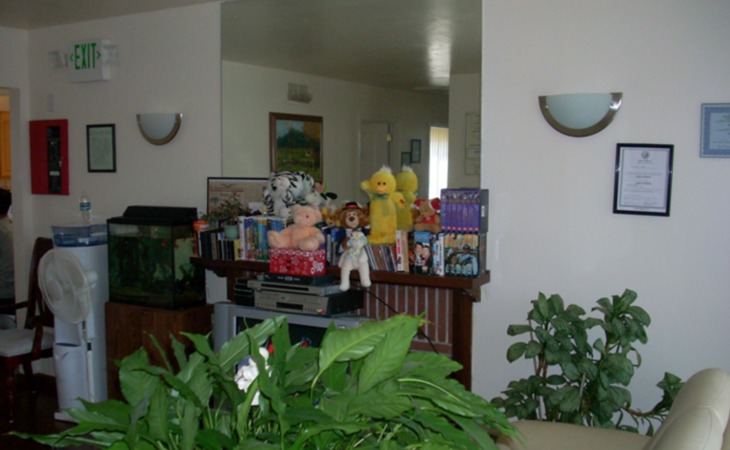 family-affair-care-home-94080-1419623_4