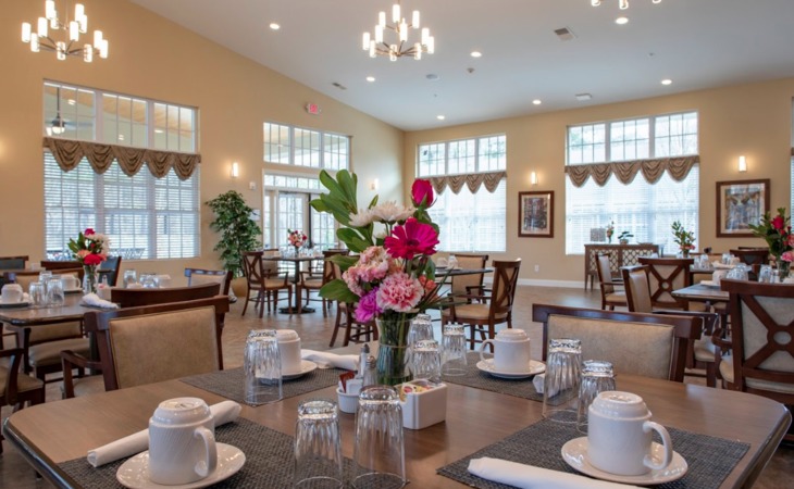 manor-lake-assisted-living-memory-care-30601-1420038_4