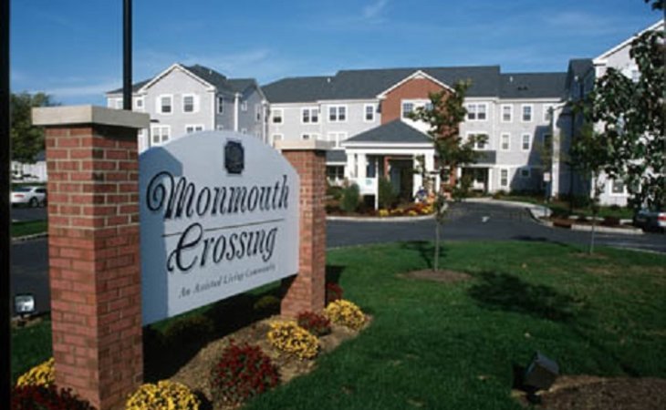 monmouth-crossing-assisted-living-07728