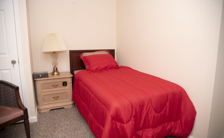 judy-comfort-and-care-assisted-living-20772-1428569_3
