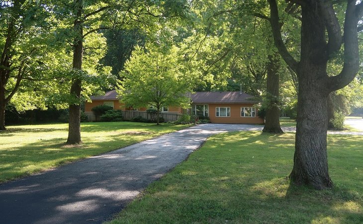 esther-s-place-43229