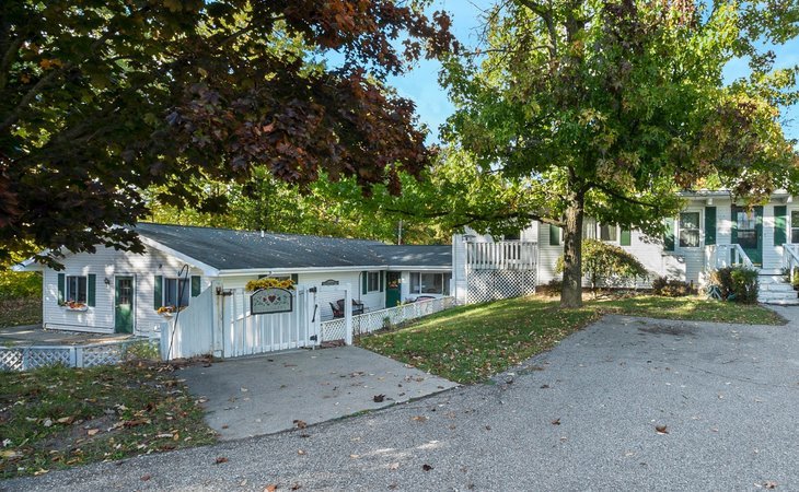 caremore-of-oxford-assisted-living-48367