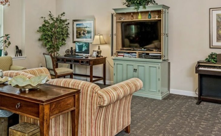 cadence-wake-forest-27587-1429145_9