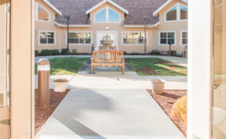 table-rock-memory-care-community-97501-1429218_8