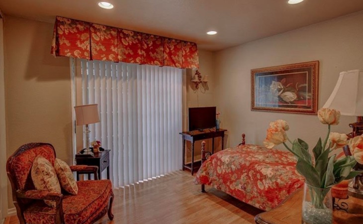 new-home-senior-care-92653-1429286_6