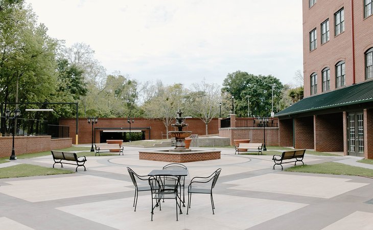 the-madison-assisted-living-30650-1429339_4