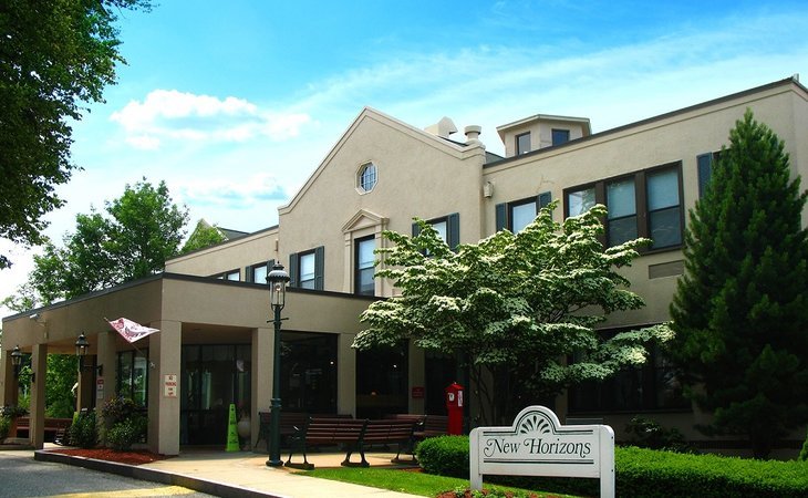 new-horizons-at-choate-01801-1430892_2