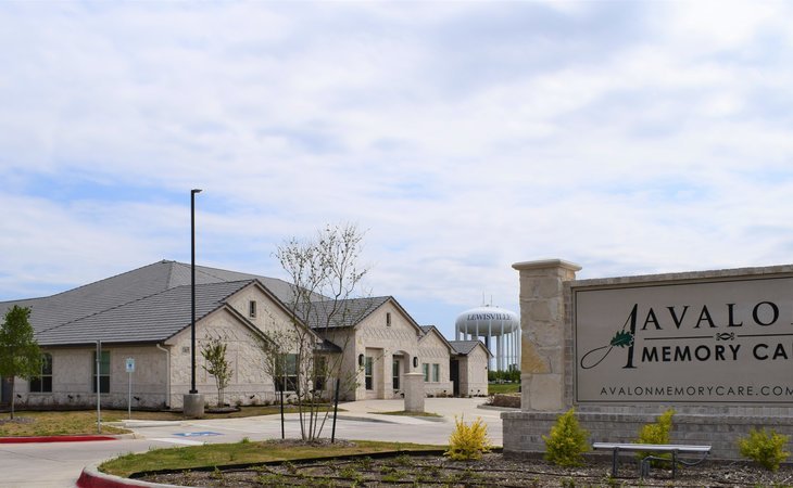 avalon-memory-care-lewisville-75067