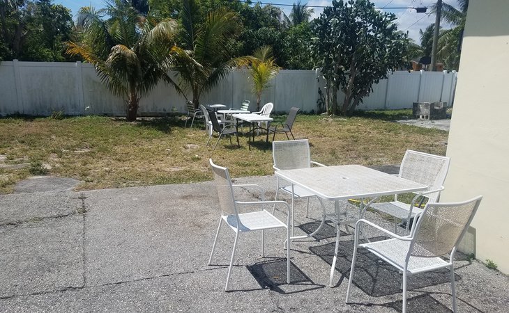 a1-senior-living-33604-1431600_7