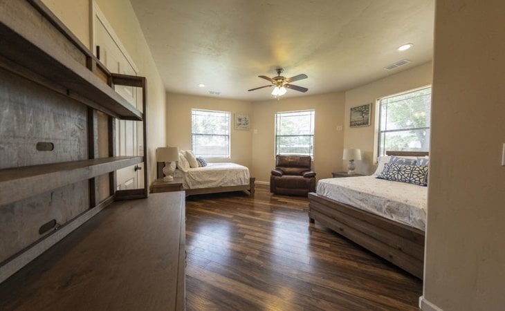 valiente-senior-living-and-memory-care-77355-1431752_5