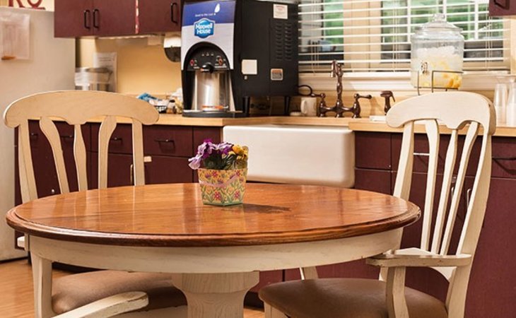spring-oak-assisted-living-of-berlin-08009-1432024_9