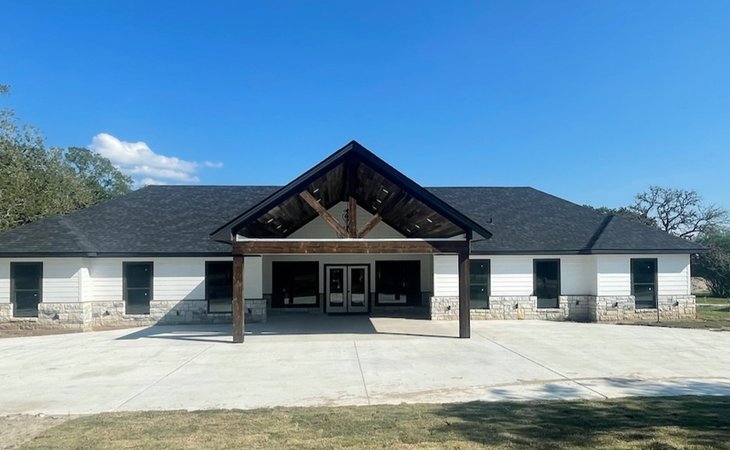 peach-creek-assisted-living-77845-1432074_1