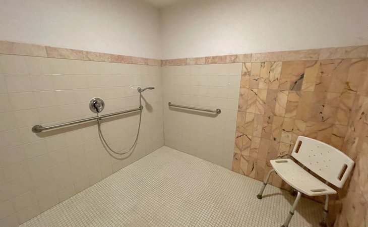 tender-loving-memory-care-assisted-living-home-89031-1432389_7