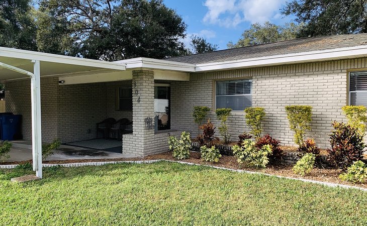 carefinity-assisted-living-33510