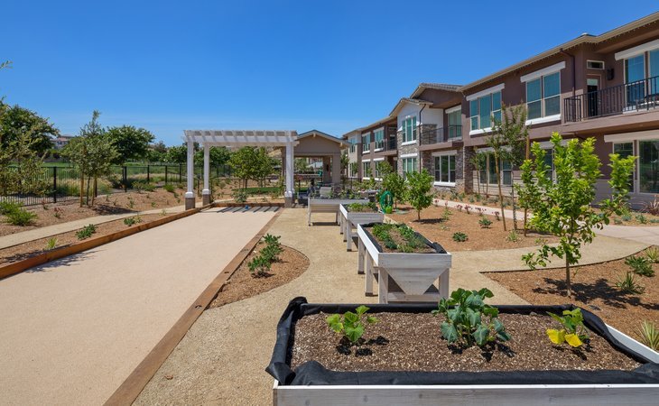 oakmont-of-valencia-91354-1433210_2