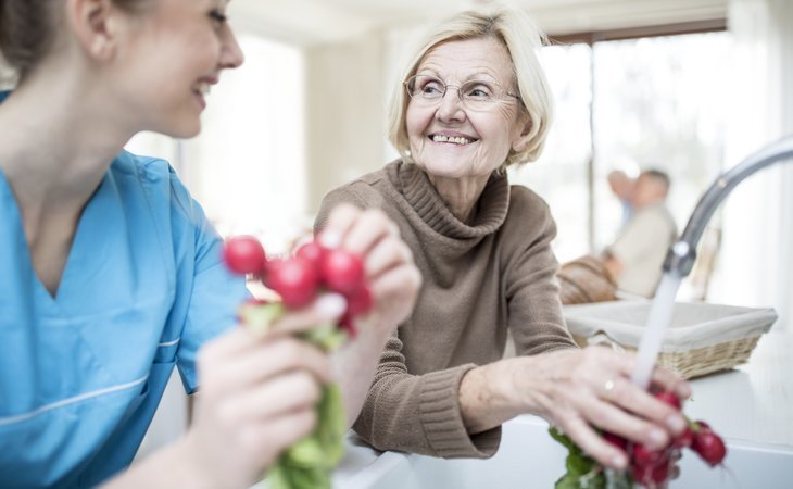 senior-helpers-metairie-la-70058-1434336_7