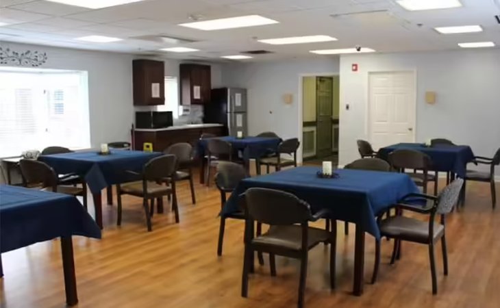 bryn-mawr-village-19010-1434446_5