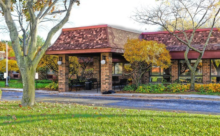 the-arbor-inn-48088