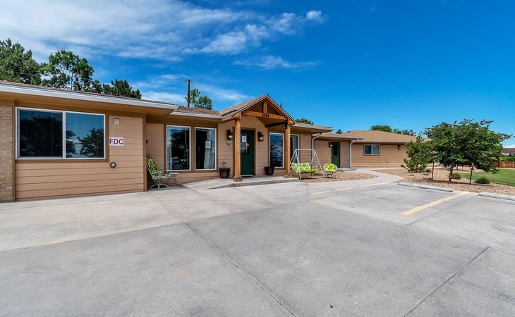 gardens-care-senior-living-camenisch-park-80260
