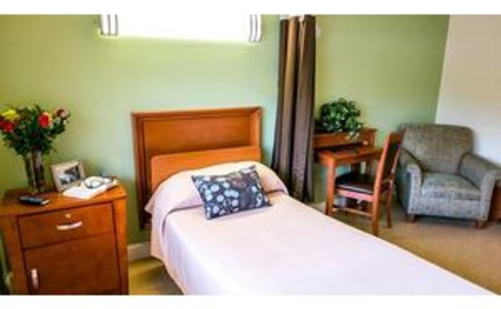 courtyard-healthcare-center-95616