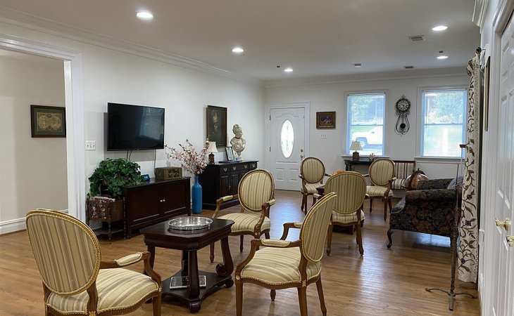 rembrandt-assisted-living-22042-1446154_2