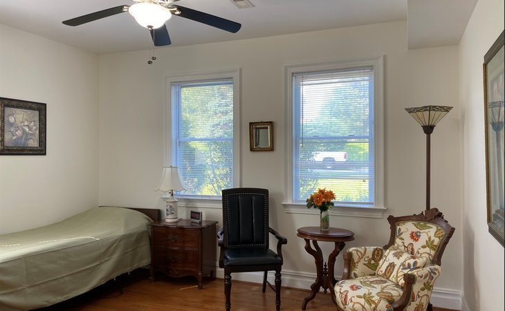 rembrandt-assisted-living-22042-1446154_5