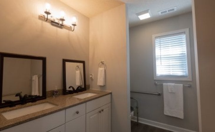peninsula-family-care-home-28031-1447587_6