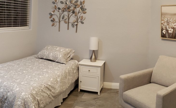 golden-brook-residential-care-home-89012-1447738_5