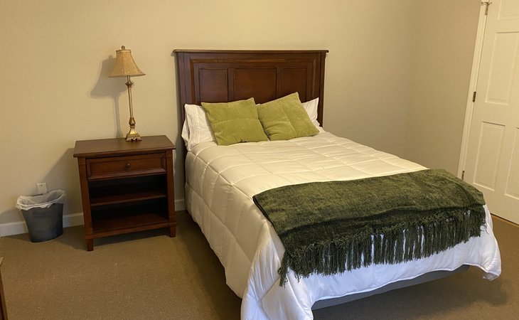 senior-retreat-at-stonehaven-28211-1448644_3