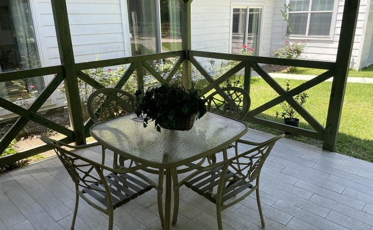 above-beyond-assisted-living-77301-1448687_9