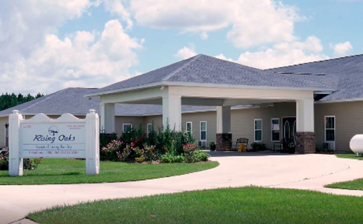 rising-oaks-assisted-living-32064