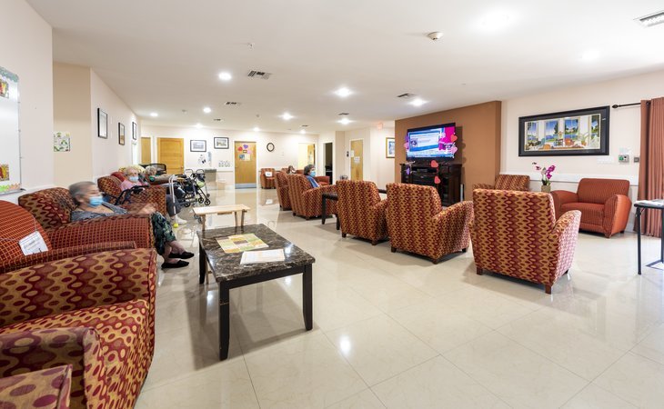 sunny-days-assisted-living-33020-1449197_2