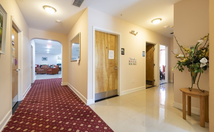 sunny-days-assisted-living-33020-1449197_6