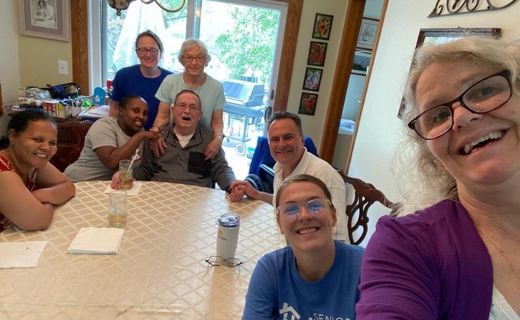 senior-helpers-twin-cities-north-55113-1450396_3