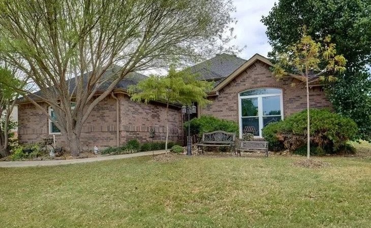 serenity-gardens-seniors-assisted-living-memory-care-76210-1451121_3