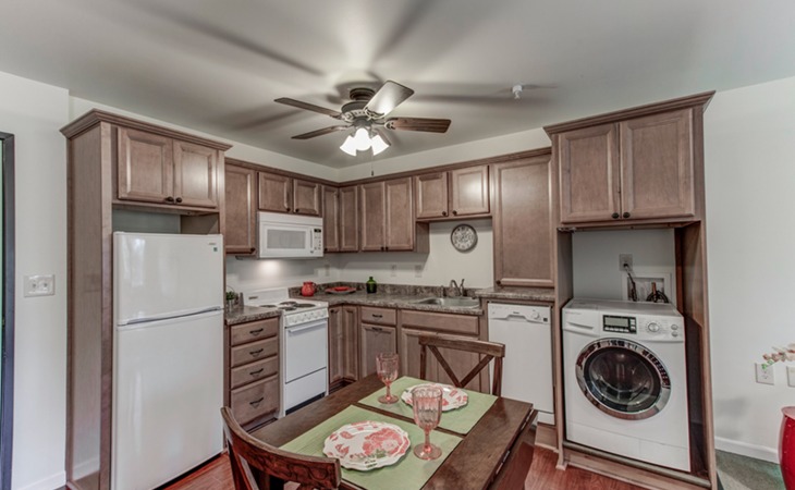 elizabeth-gardens-at-racine-53406-1451461_5