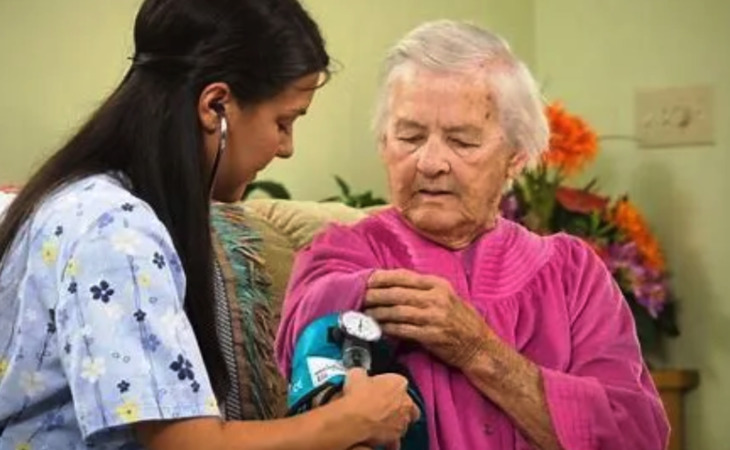 above-and-beyond-care-healthsystem-07001-1451661_4