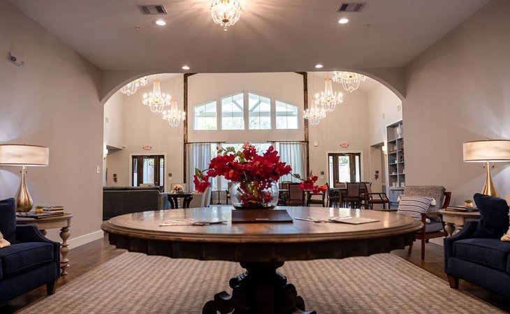 thomas-manor-senior-living-77546-1451889_2